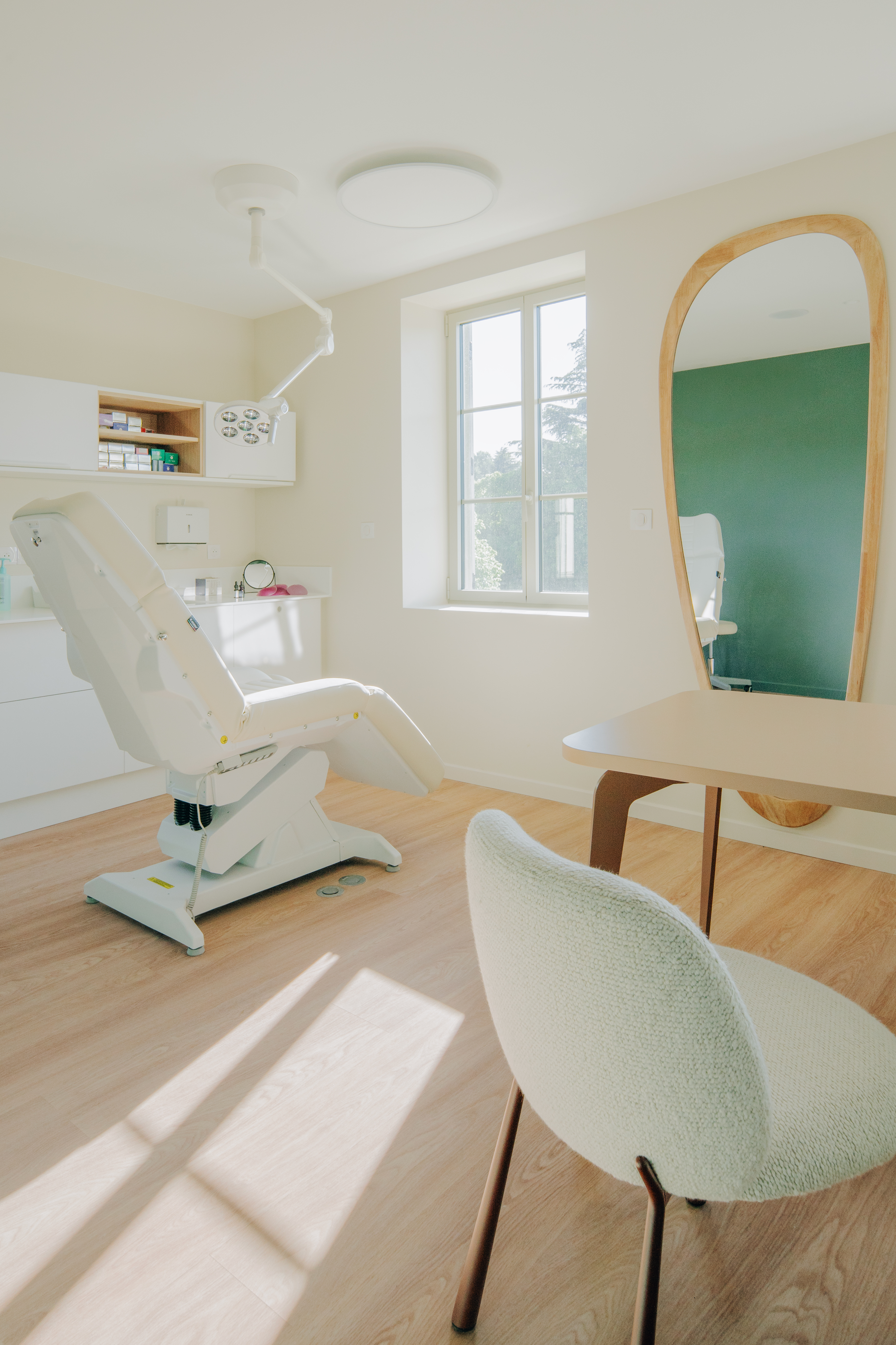 salle consultation cabinet chirurgie esthetique lyon ocube