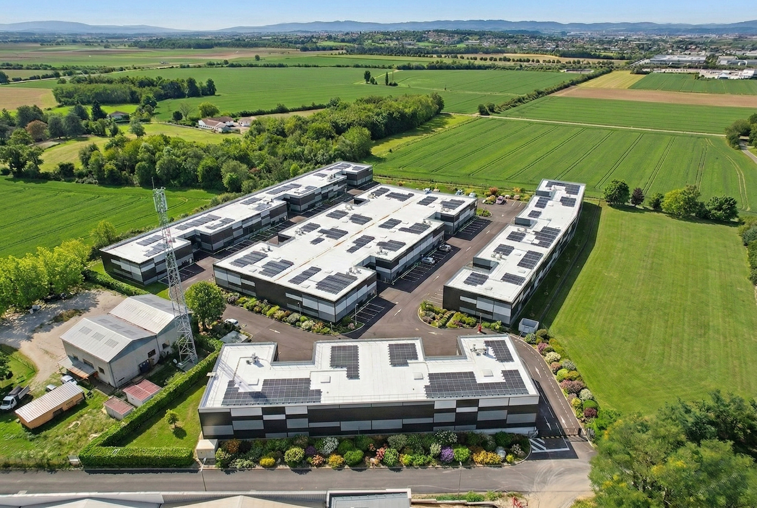 Vue aérienne de la Zone Industrielle Air Portes à Janneyrias